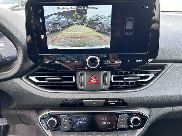 Hyundai i30 Advantage Hybrid T-GDi