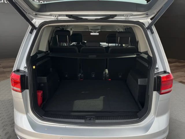 Volkswagen Touran 1.5 TSI Move