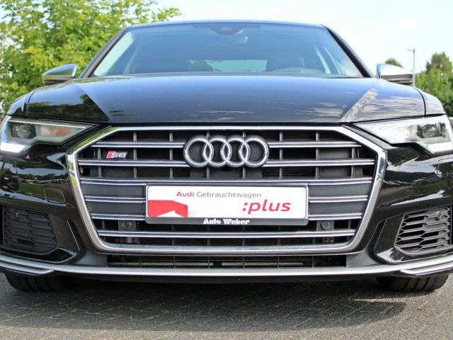 Audi S6 Quattro Sedan