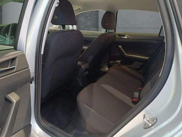 Volkswagen Polo 1.0i "LIFE" 80 PS +NAVI+KLIMA+SHZ+