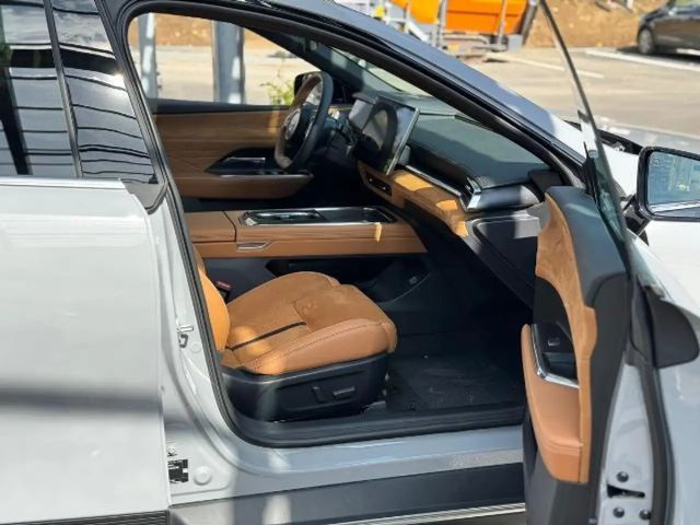 Mazda 6e Plus Takumi