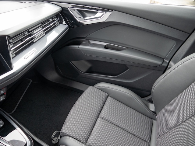 Audi Q4 e-tron Compact 45 e-tron Audi Q4 e-tron