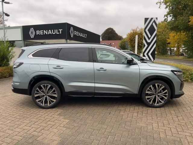 Renault Espace E-Tech Hybrid Iconic