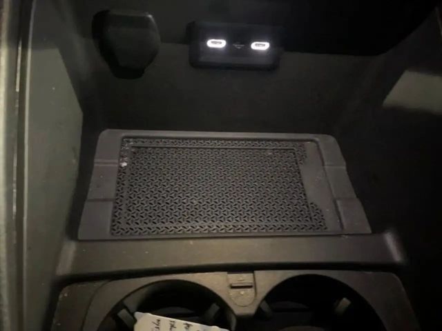 Mercedes-Benz V 300 AMG Line Extralang V 300 d