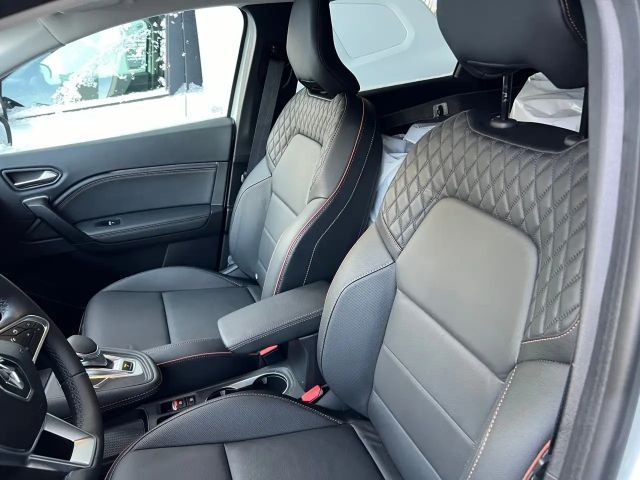 Renault Captur E-Tech EDC