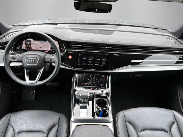 Audi Q8 55 TFSI S-Line