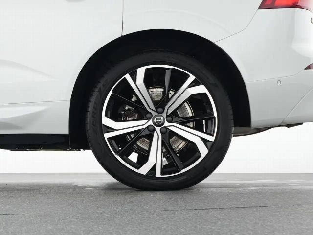 Volvo XC60 AWD R-Design Recharge T8