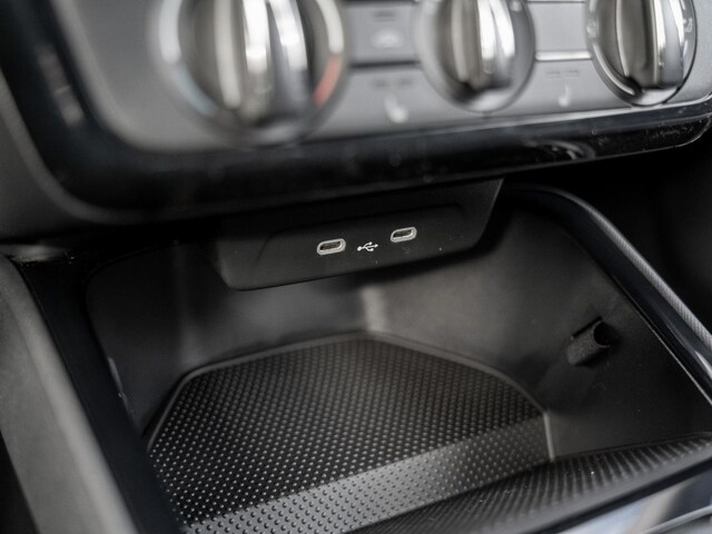 Skoda Fabia 1.0 MPI LED LM PDC SHZ SpurH