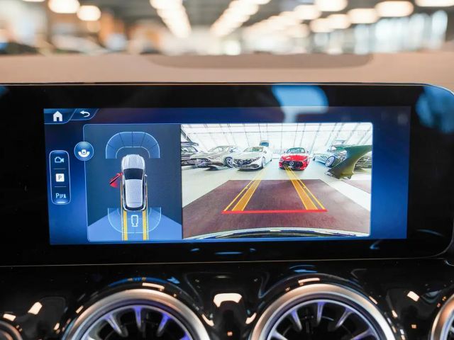 Mercedes-Benz GLA 200 GLA 200 d Progressive