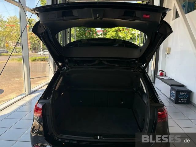 Mercedes-Benz B 200 Progressive