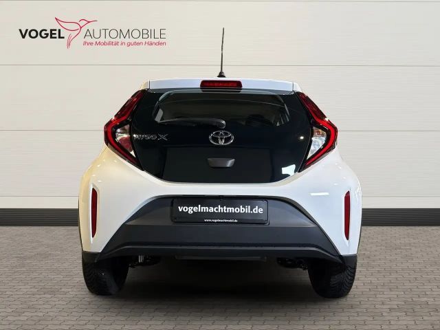 Toyota Aygo X 1.0 VVT-i Hatchback Play