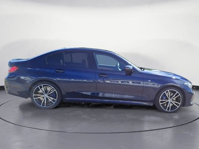 BMW 330 330i M-Sport Sedan