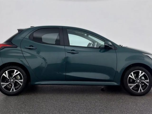 Toyota Yaris Active