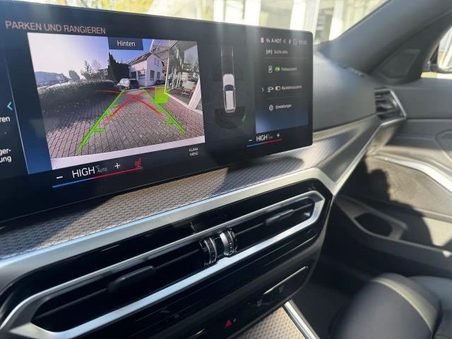 BMW 330 330d M-Sport Touring