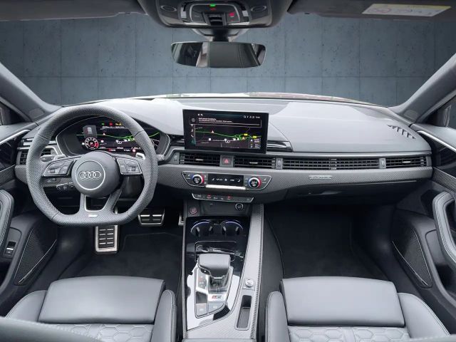 Audi RS4 Comp+/Matrix/Pano/B&O/HuD/RS-Aga/290