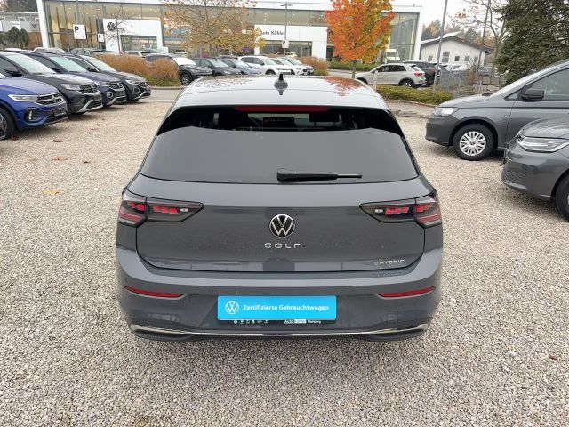 Volkswagen Golf Style eHybrid