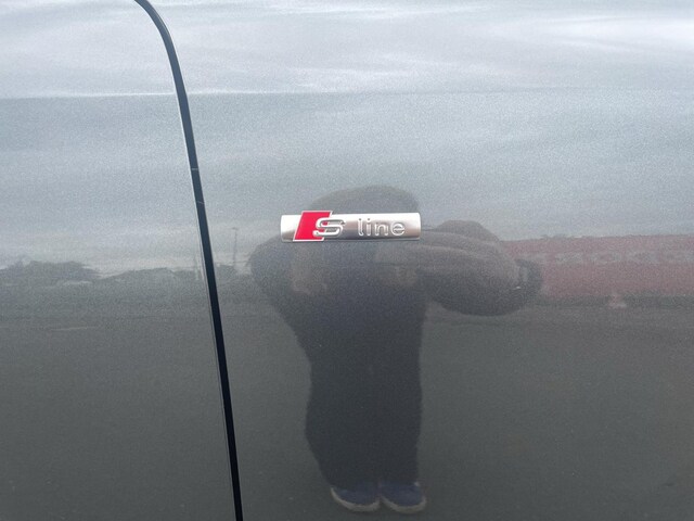 Audi A6 Avant Quattro S-Tronic