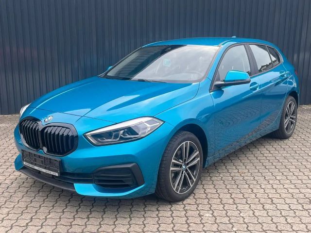 BMW 116 116i 5-deurs Sedan