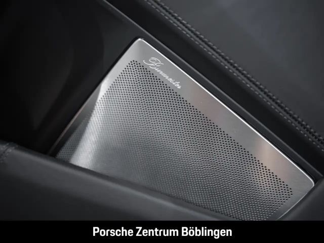 Porsche 992 Carrera Coupé GTS