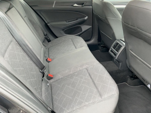 Volkswagen Golf 2.0 TDI DSG Golf VIII Variant