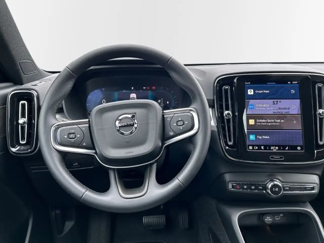 Volvo XC40 Dark Plus