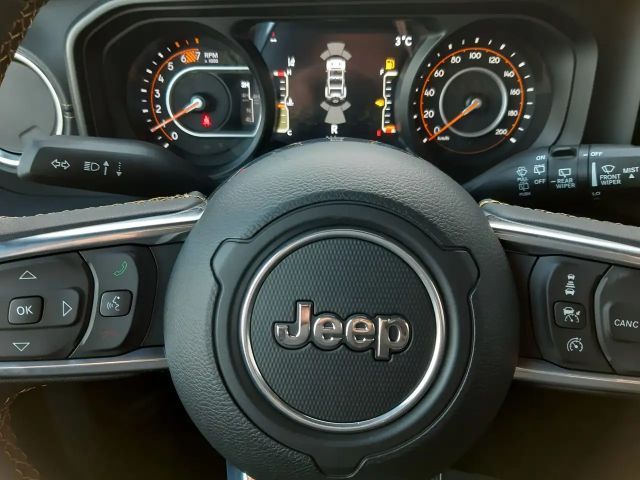 Jeep Wrangler Sahara