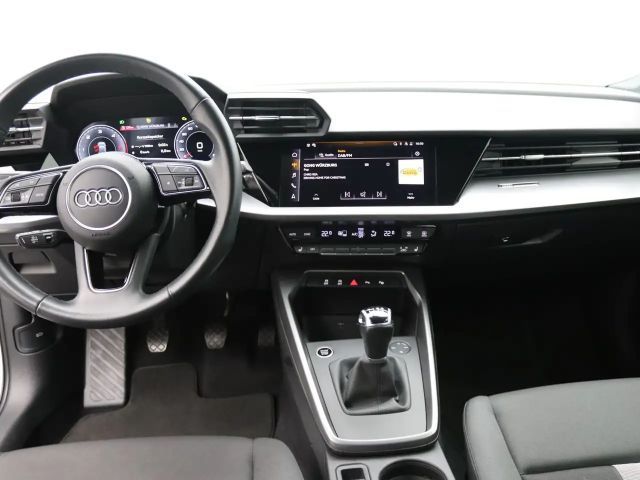 Audi A3 30 TDI Sedan