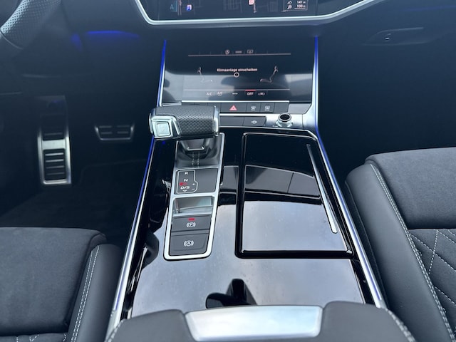 Audi S6 Quattro Sedan