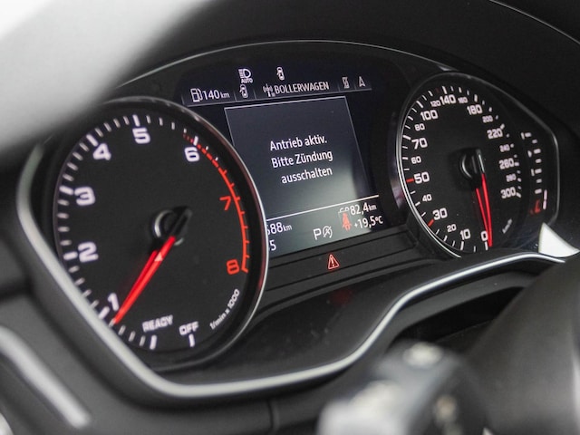 Audi A4 35 TFSI Avant S-Tronic