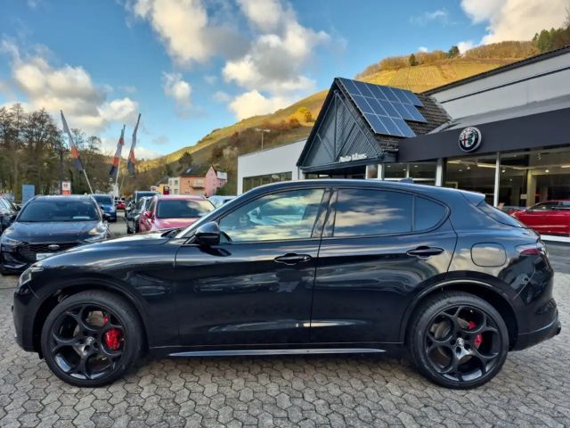 Alfa Romeo Stelvio Q4