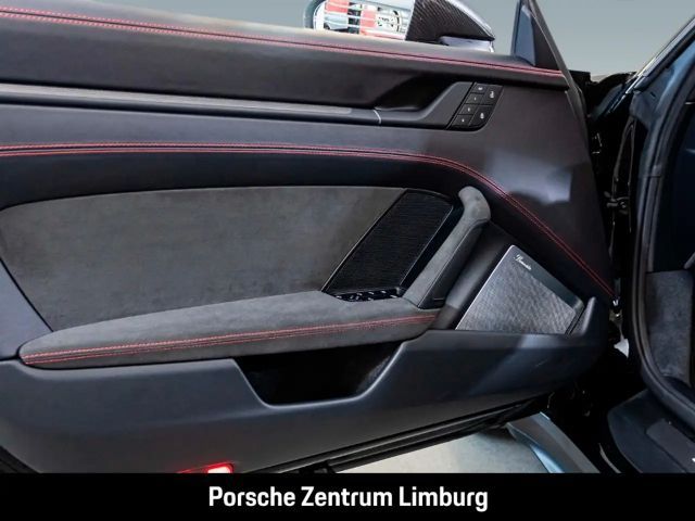 Porsche 992 4 Cabrio Carrera GTS