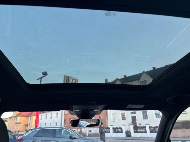 Volkswagen Tiguan 4Motion R-Line