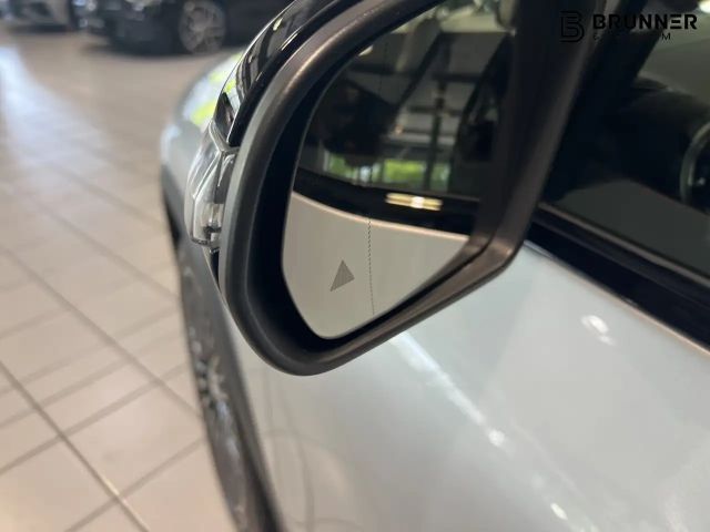 Mercedes-Benz EQA 350 4MATIC AMG Line