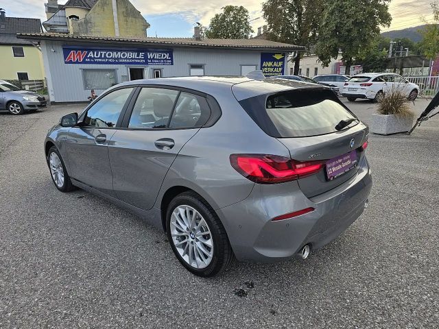 BMW 120 120d Sedan xDrive