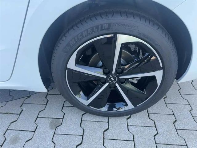 Opel Astra GS-Line Grand Sport