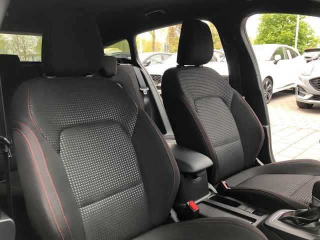 Ford Focus EcoBoost ST Line Wagon