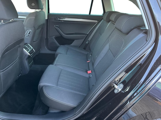 Skoda Superb 2.0 TDI 4x4 Combi Style Style