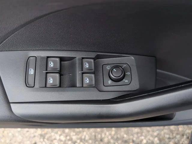 Volkswagen T-Cross 4Me TSI