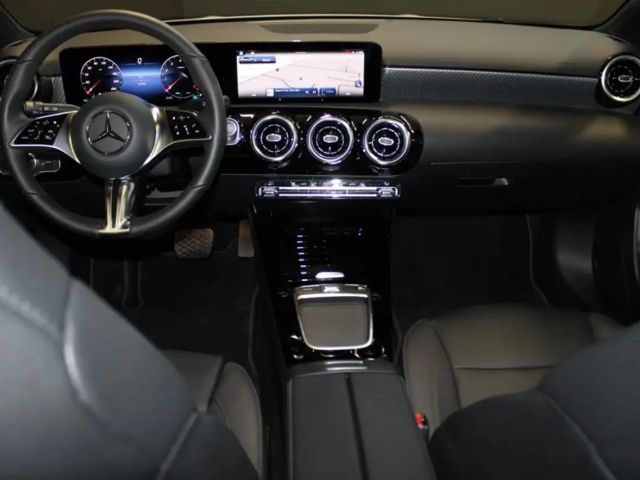 Mercedes-Benz A 180 Progressive