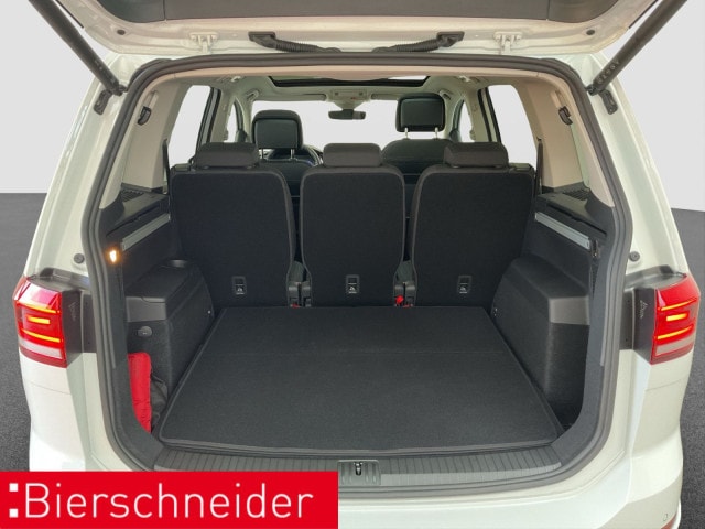 Volkswagen Touran 1.5 TSI DSG R-Line Style