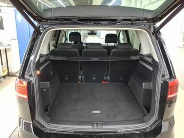 Volkswagen Touran DSG R-Line