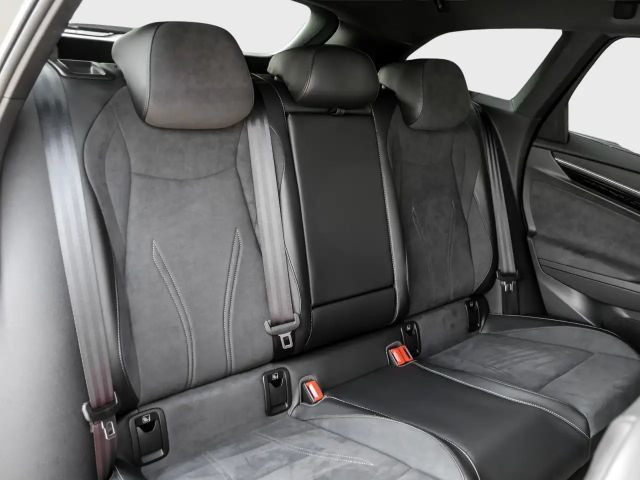 Volkswagen ID.7 IQ.Drive Pro Tourer