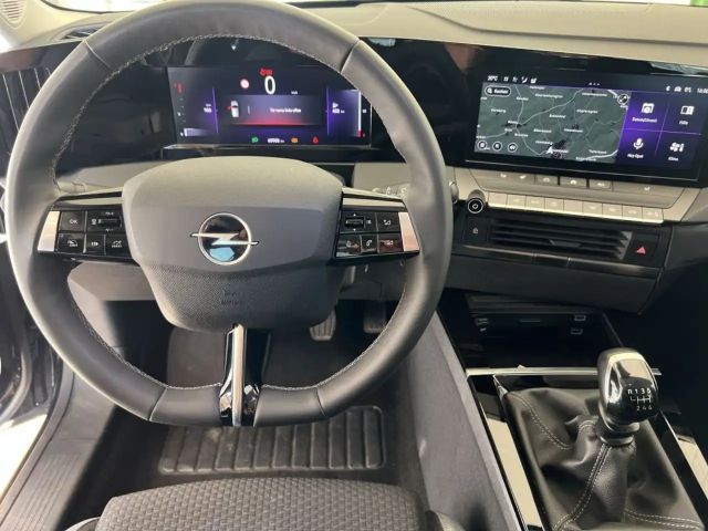 Opel Astra 1.2 Turbo Sports Tourer Turbo