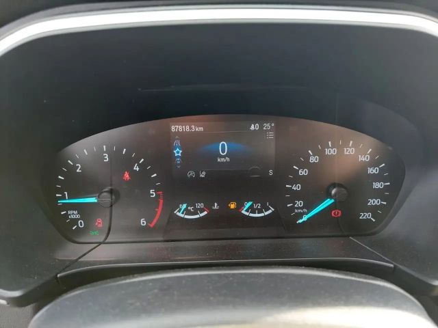 Ford Kuga Hybrid Titanium X