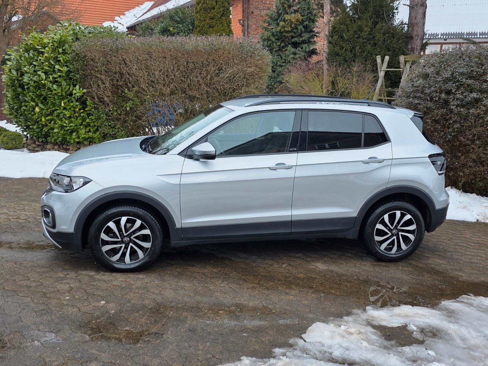 Volkswagen T-Cross Active, NAVI, LED, ALU, PTS, SHZ, Garantie, 1a