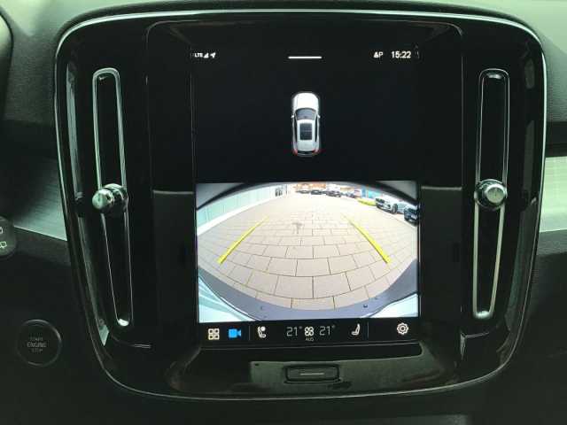 Volvo XC40 Dark Plus