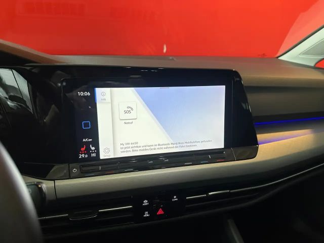 Volkswagen Golf Life Variant