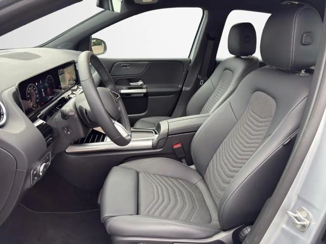 Mercedes-Benz B 180 Progressive