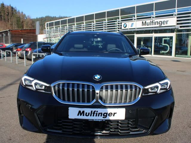 BMW 320 320i M-Sport Touring