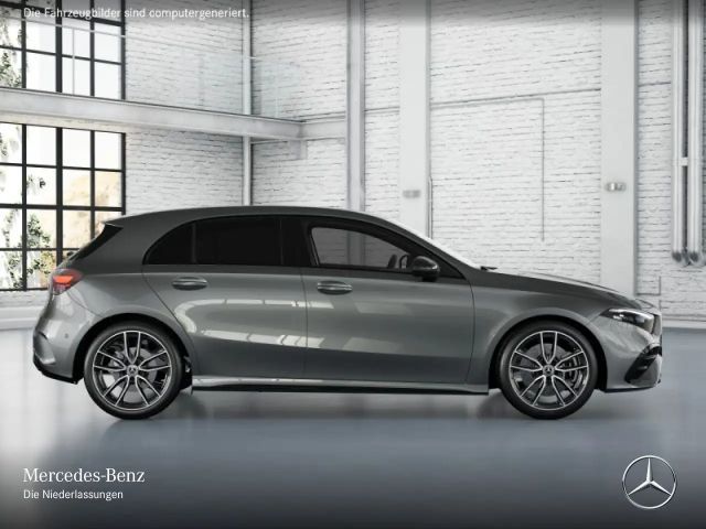 Mercedes-Benz A 220 4MATIC AMG Line